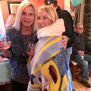 Meet your Posher, Laurie jo